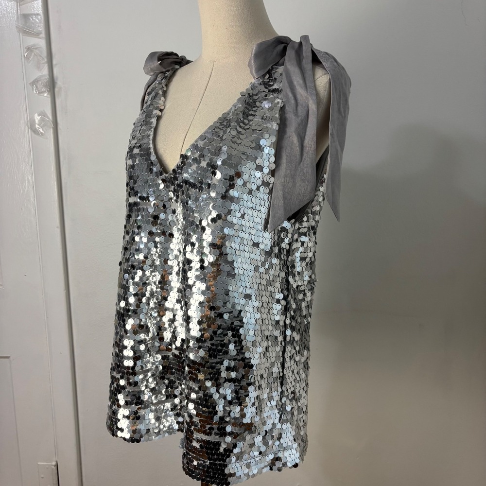 AURA Silver Sequin Tank Top Disco Glam Bow-Tie Shoulder Festival Concert Women M